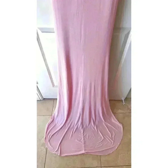 Maternity Dress Size S Off Shoulder Slim Fit Maxi Dress Photoshoot. - Picture 7 of 8